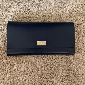 Kate Spade Arbor Hill wallet